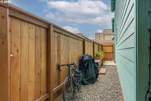 1420 SE Claybourne St, Portland, OR 97202 - Photo 22
