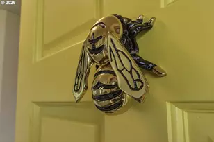 2484 NE Nicki Ct, Hillsboro, OR 97124 - Photo 2