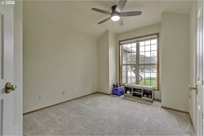 2484 NE Nicki Ct, Hillsboro, OR 97124 - Photo 24