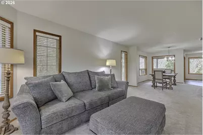 2484 NE Nicki Ct, Hillsboro, OR 97124 - Photo 6