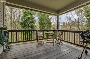 2484 NE Nicki Ct, Hillsboro, OR 97124 - Photo 18