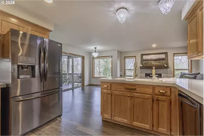 2484 NE Nicki Ct, Hillsboro, OR 97124 - Photo 12