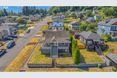 406 W C St, Rainier, OR 97048 - Photo 2