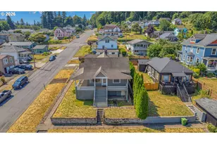 406 W C St, Rainier, OR 97048 - Photo 2