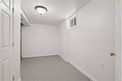 406 W C St, Rainier, OR 97048 - Photo 44