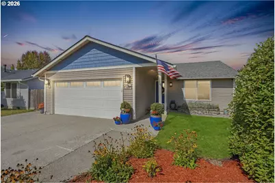 901 SE 6th Ct, Battle Ground, WA 98604 - Photo 2