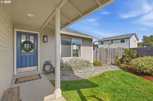 901 SE 6th Ct, Battle Ground, WA 98604 - Photo 4