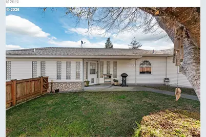 770 18th Ave, Coos Bay, OR 97420 - Photo 2