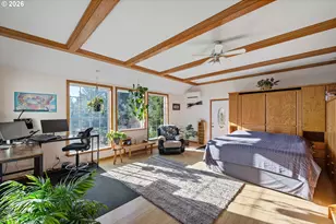 770 18th Ave, Coos Bay, OR 97420 - Photo 28