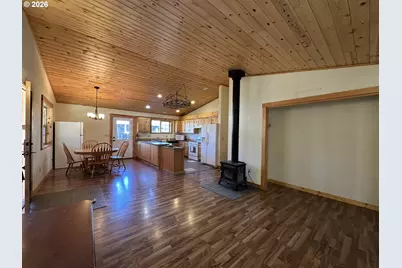 201 Main St, Spray, OR 97874 - Photo 6