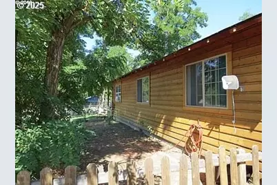 201 Main St, Spray, OR 97874 - Photo 4