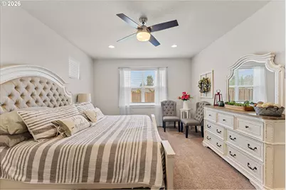 142 N 35th Pl, Cornelius, OR 97124 - Photo 12