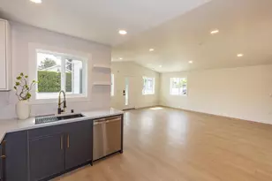 2116 E 39th St, Vancouver, WA 98663 - Photo 8