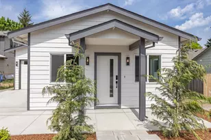2116 E 39th St, Vancouver, WA 98663 - Photo 4