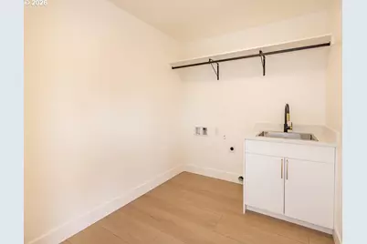 2116 E 39th St, Vancouver, WA 98663 - Photo 18