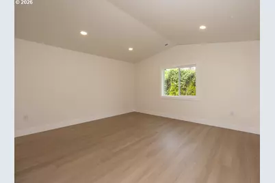 2116 E 39th St, Vancouver, WA 98663 - Photo 10