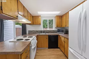 1602 N Deborah Rd, Newberg, OR 97132 - Photo 8