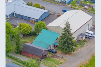 725 B St, Myrtle Point, OR 97458 - Photo 30