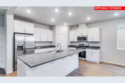 1070 Legacy Ln, Eugene, OR 97402 - Photo 8