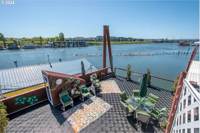 584 N Tomahawk Island Dr, Portland, OR 97217 - Photo 26