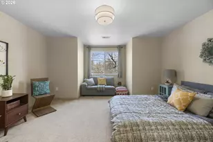 9304 N Richmond Ave, Portland, OR 97203 - Photo 12