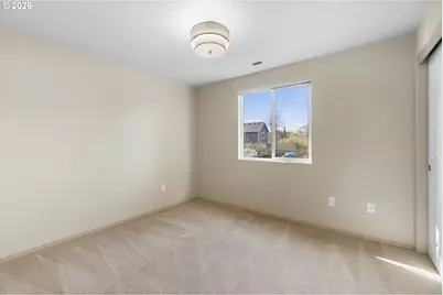 9304 N Richmond Ave, Portland, OR 97203 - Photo 20