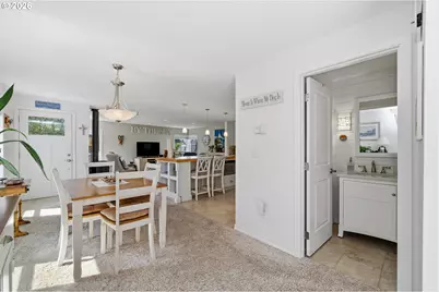 610 S Anchor St, Rockaway Beach, OR 97136 - Photo 10
