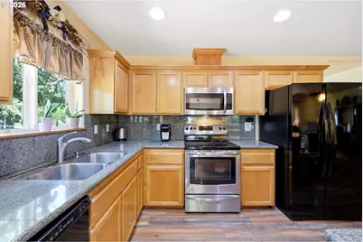 25757 SE Frog Pond Ln, Eagle Creek, OR 97022 - Photo 10