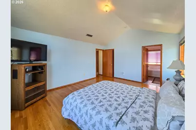 7212 SE Terrace Trails Dr, Portland, OR 97266 - Photo 24