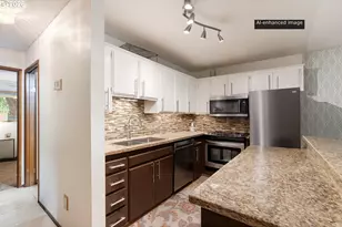478 N Hayden Island Dr, Portland, OR 97217 - Photo 2