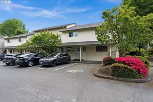 478 N Hayden Island Dr, Portland, OR 97217 - Photo 2