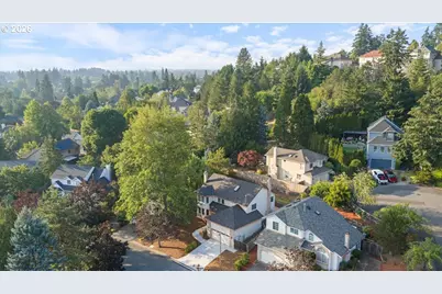 16825 SW Timberland Dr, Beaverton, OR 97007 - Photo 22