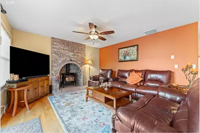 16825 SW Timberland Dr, Beaverton, OR 97007 - Photo 6