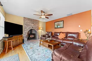 16825 SW Timberland Dr, Beaverton, OR 97007 - Photo 6