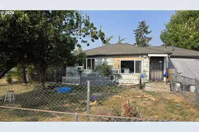 615 33rd St, Springfield, OR 97478 - Photo 1
