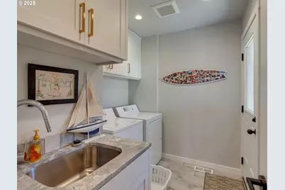 88708 Surfsands Rd, Gearhart, OR 97138 - Photo 36