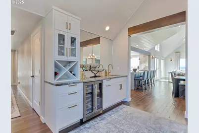 88708 Surfsands Rd, Gearhart, OR 97138 - Photo 6