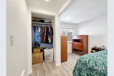 5905 SE Hazel Pl, Milwaukie, OR 97222 - Photo 10