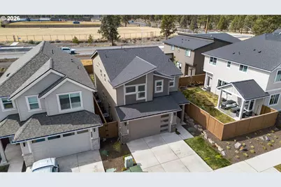 60903 SE Epic Pl, Bend, OR 97702 - Photo 34