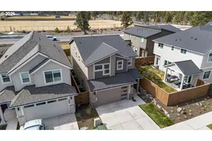 60903 SE Epic Pl, Bend, OR 97702 - Photo 34