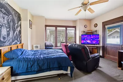 335 SE Baker St, McMinnville, OR 97128 - Photo 14