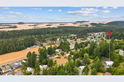 640 Royal Dr, Lakeside, OR 97449 - Photo 32