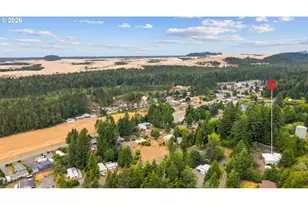 640 Royal Dr, Lakeside, OR 97449 - Photo 32