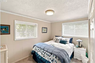 640 Royal Dr, Lakeside, OR 97449 - Photo 18