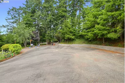 640 Royal Dr, Lakeside, OR 97449 - Photo 34