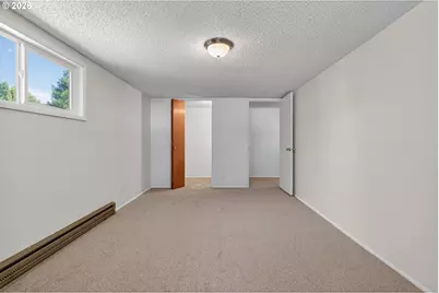 2245 Devos St, Eugene, OR 97402 - Photo 18