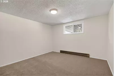 2245 Devos St, Eugene, OR 97402 - Photo 14