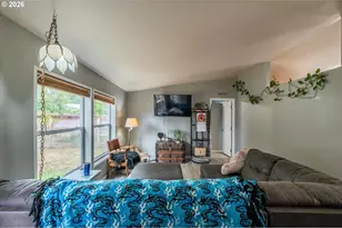 91382 Grinnell Ln, Coos Bay, OR 97420 - Photo 6