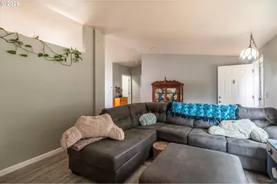 91382 Grinnell Ln, Coos Bay, OR 97420 - Photo 4