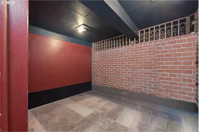 11251 SW Capitol Hwy, Portland, OR 97219 - Photo 22
